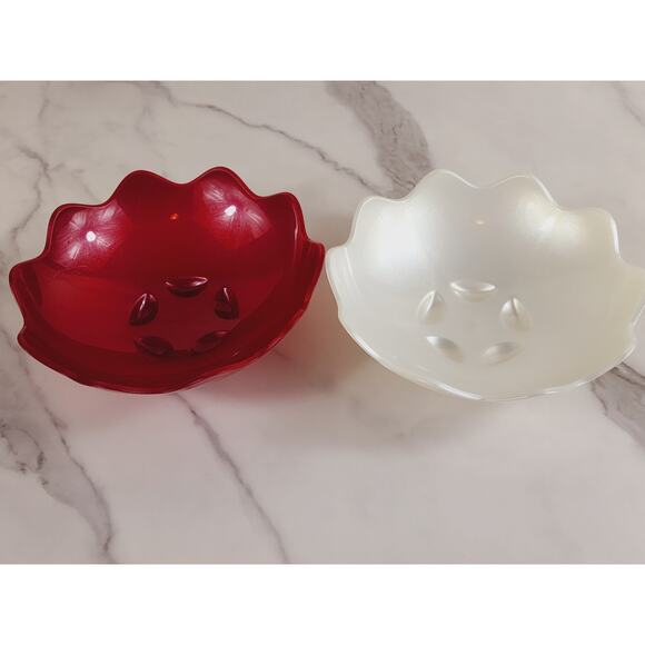 Tupperware Scalloped Shell Salad Bowl 6 3/4" Candy Dish #5443A White Red x2 - Picture 8 of 11